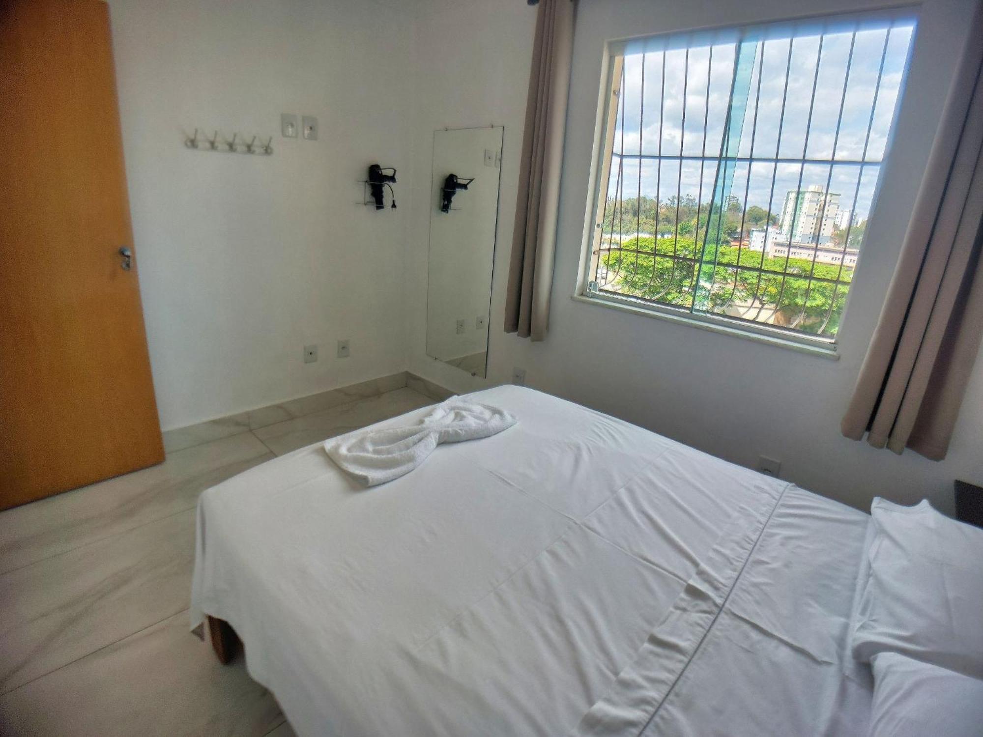 Casa Confortavel E Segura Na Regiao Da Pampulha 벨루오리존치 외부 사진
